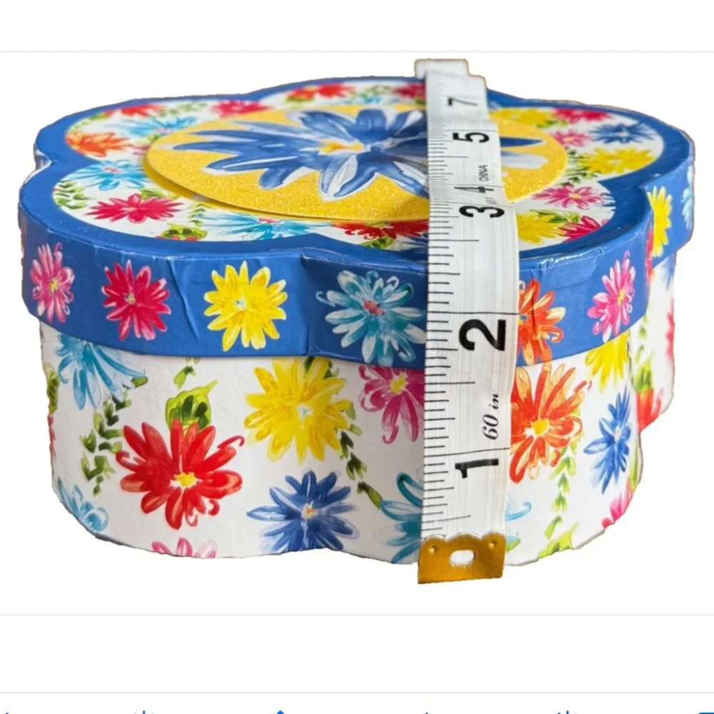 Unique Flower Shaped Cardboard Gift Box Colorful Birthday Mother's Day Thank You